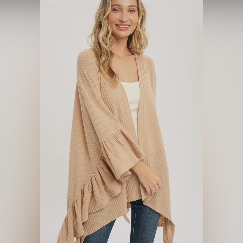 FINAL PIECES!!!! ($16) Ruffle Hem Cardigan - Picture 5 of 8